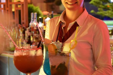 Poolside bar