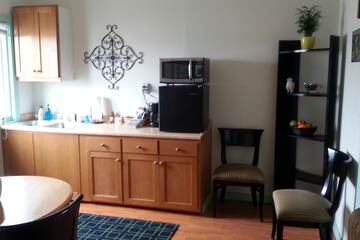 Private kitchenette