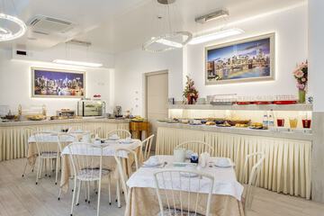 Food court