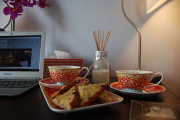 Room Service - Dining