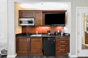 Private kitchenette