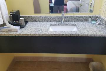 Bathroom sink