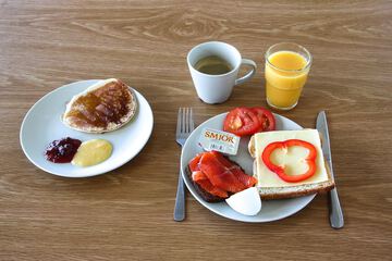 Breakfast meal