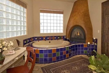 Deep soaking bathtub