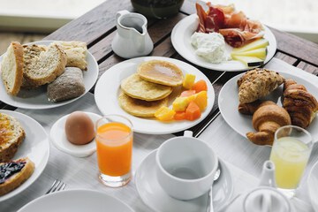 Breakfast meal