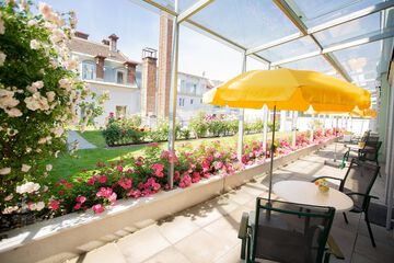 Sundeck