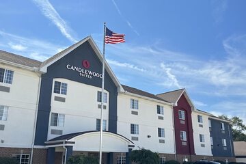Candlewood Suites Airport by IHG