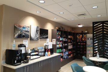 Hotel Interior 11 of 28