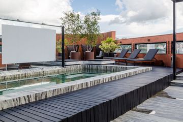 Rooftop pool