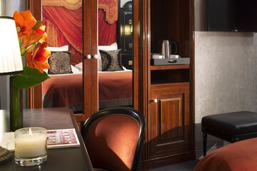 Room amenity