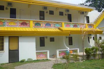 Photo 10