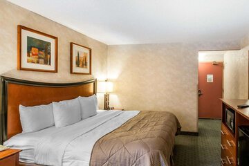 Quality Inn and Conference Center Greeley Downtown