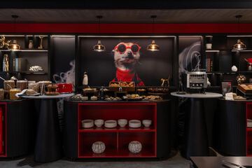 Breakfast area