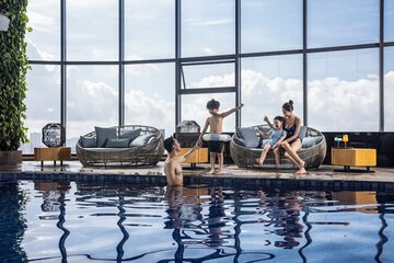 Rooftop pool