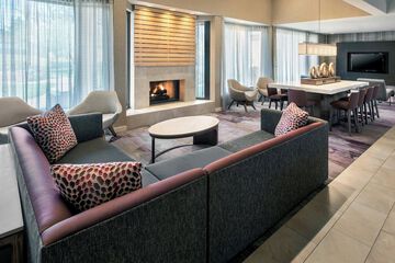 Hotel Interior 8 of 23