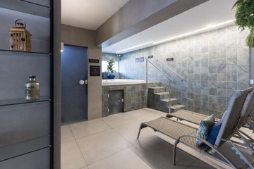Jetted tub