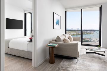 Room 61 of 80
