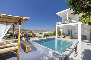 Private pool