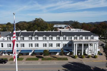 Hotel 7 of 46
