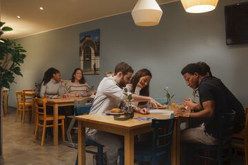 Breakfast area