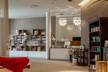 Spa reception