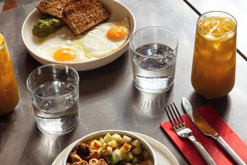 Breakfast meal