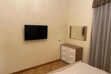 Photo 33