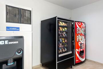 Vending machine