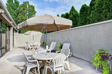 Terrace/Patio 38 of 40