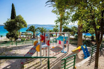 Children's play area - outdoor