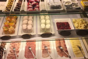 Breakfast buffet
