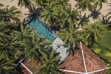 Private pool