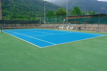 Tennis court