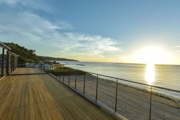 Beach/ocean view