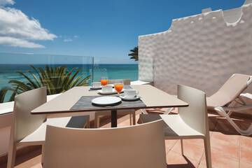Sundeck