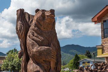 Hotel Exterior 26 of 29