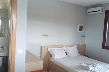 Photo 37