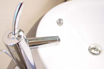 Bathroom sink