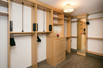 guest_rooms