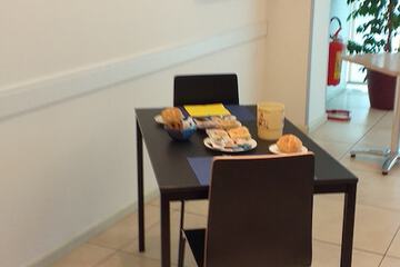Breakfast area