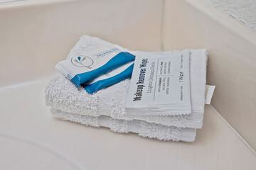 Bathroom amenities