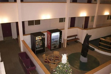hotel_rooms