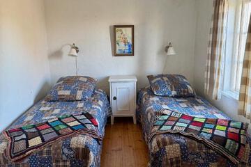Photo 44