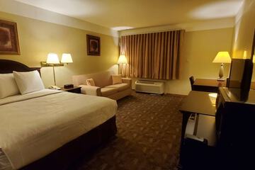 Room 13 of 27