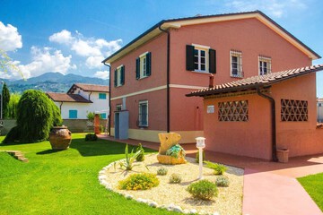 Photo 41