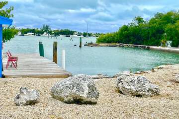 Dock