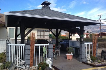 BBQ/picnic area