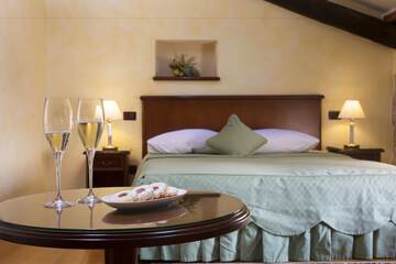 Room service - dining