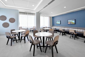 Breakfast/Coffee Service 29 of 37