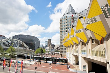 Shopping mall